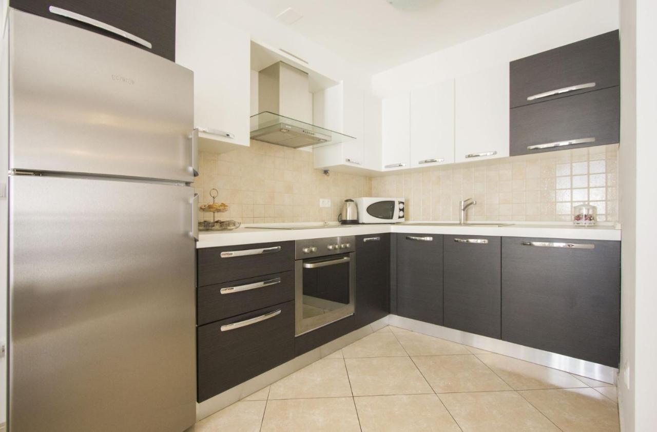 Apartments Paradise Trogir Buitenkant foto