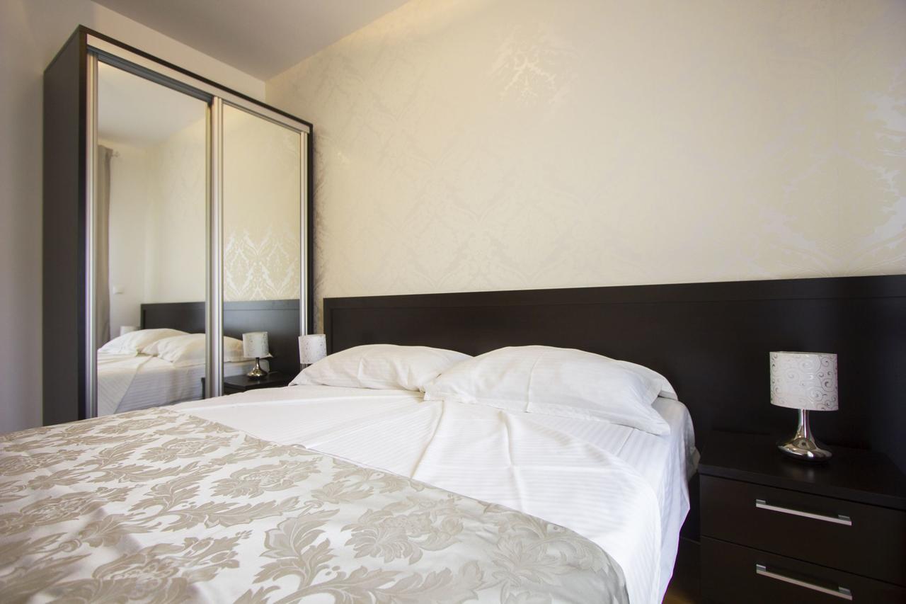 Apartments Paradise Trogir Buitenkant foto