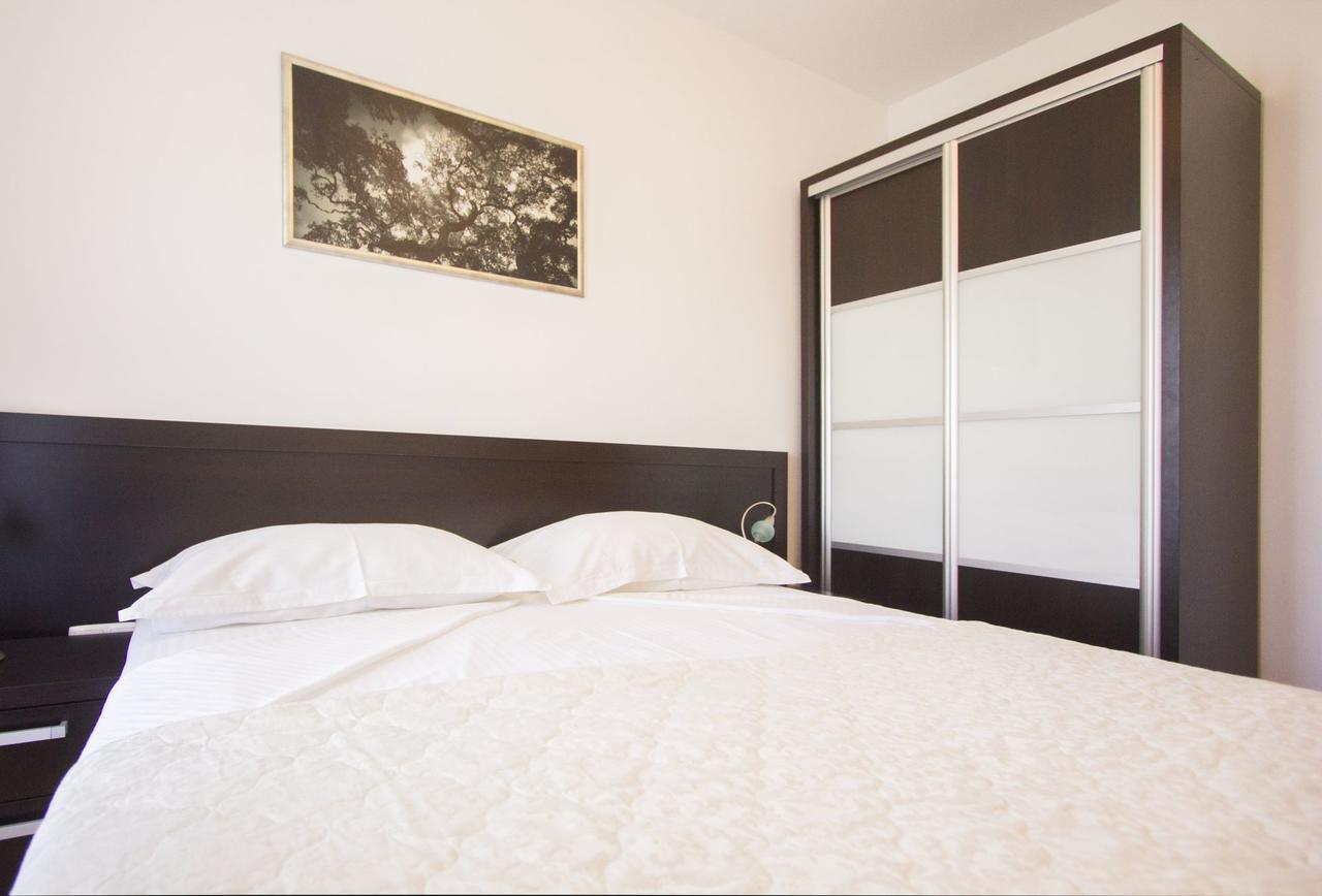 Apartments Paradise Trogir Buitenkant foto