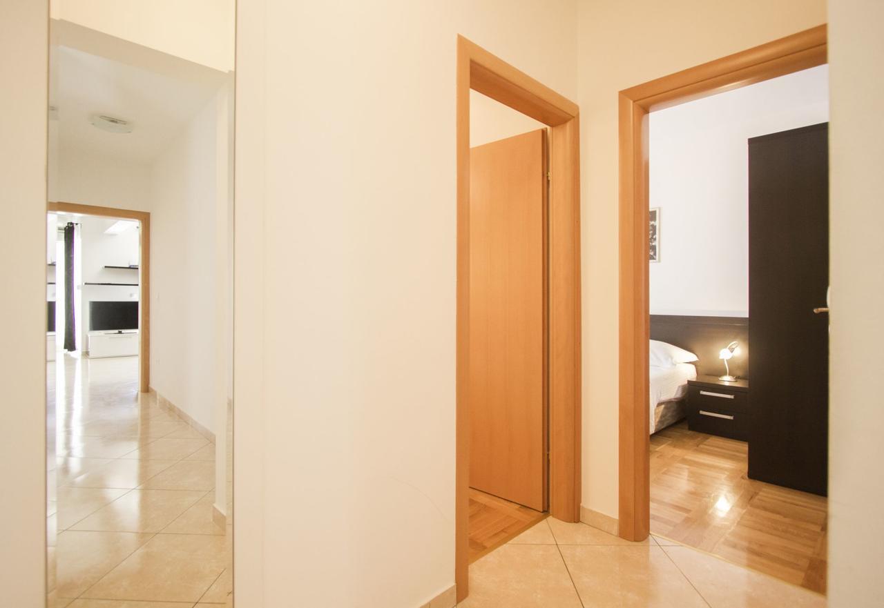 Apartments Paradise Trogir Buitenkant foto