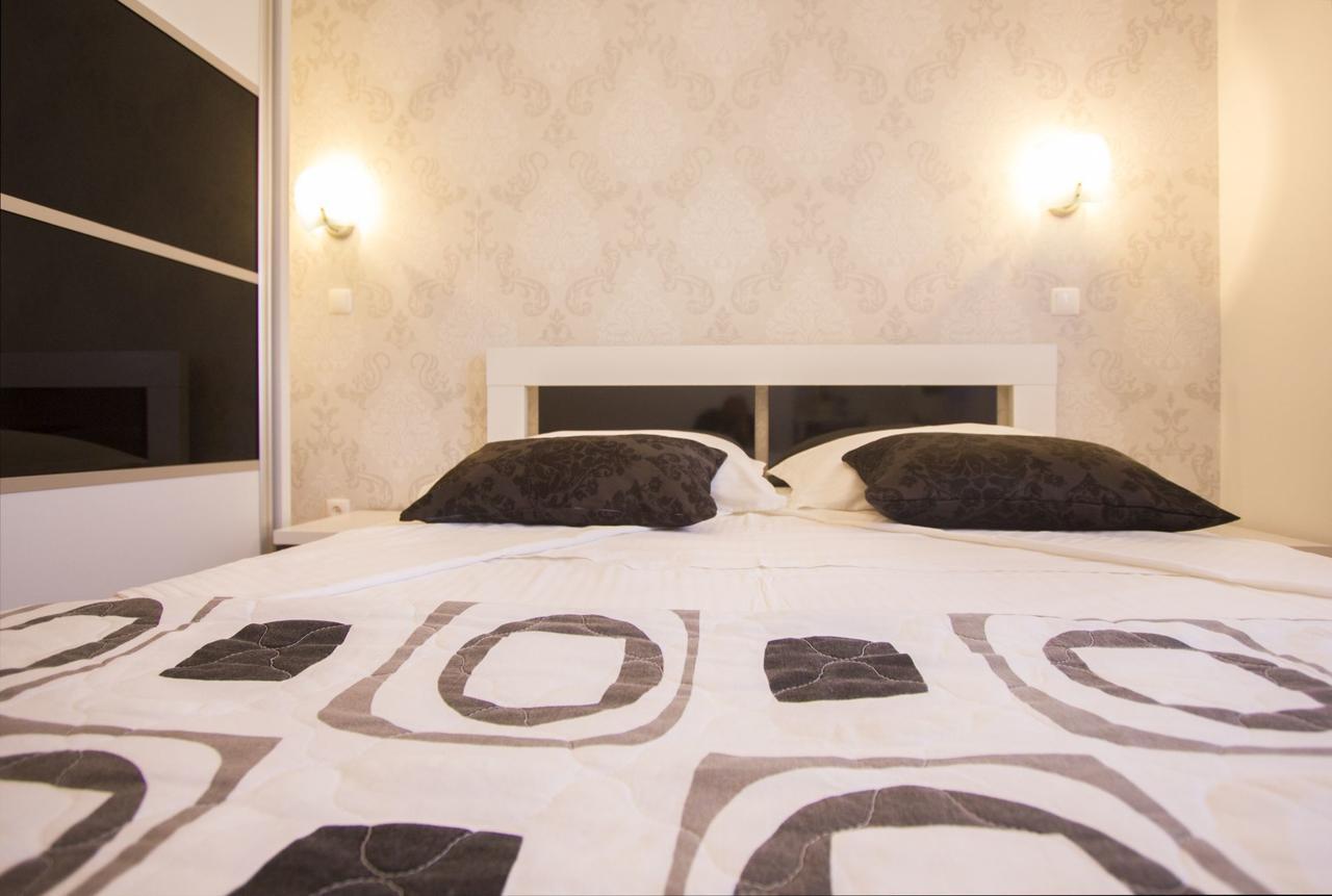 Apartments Paradise Trogir Buitenkant foto